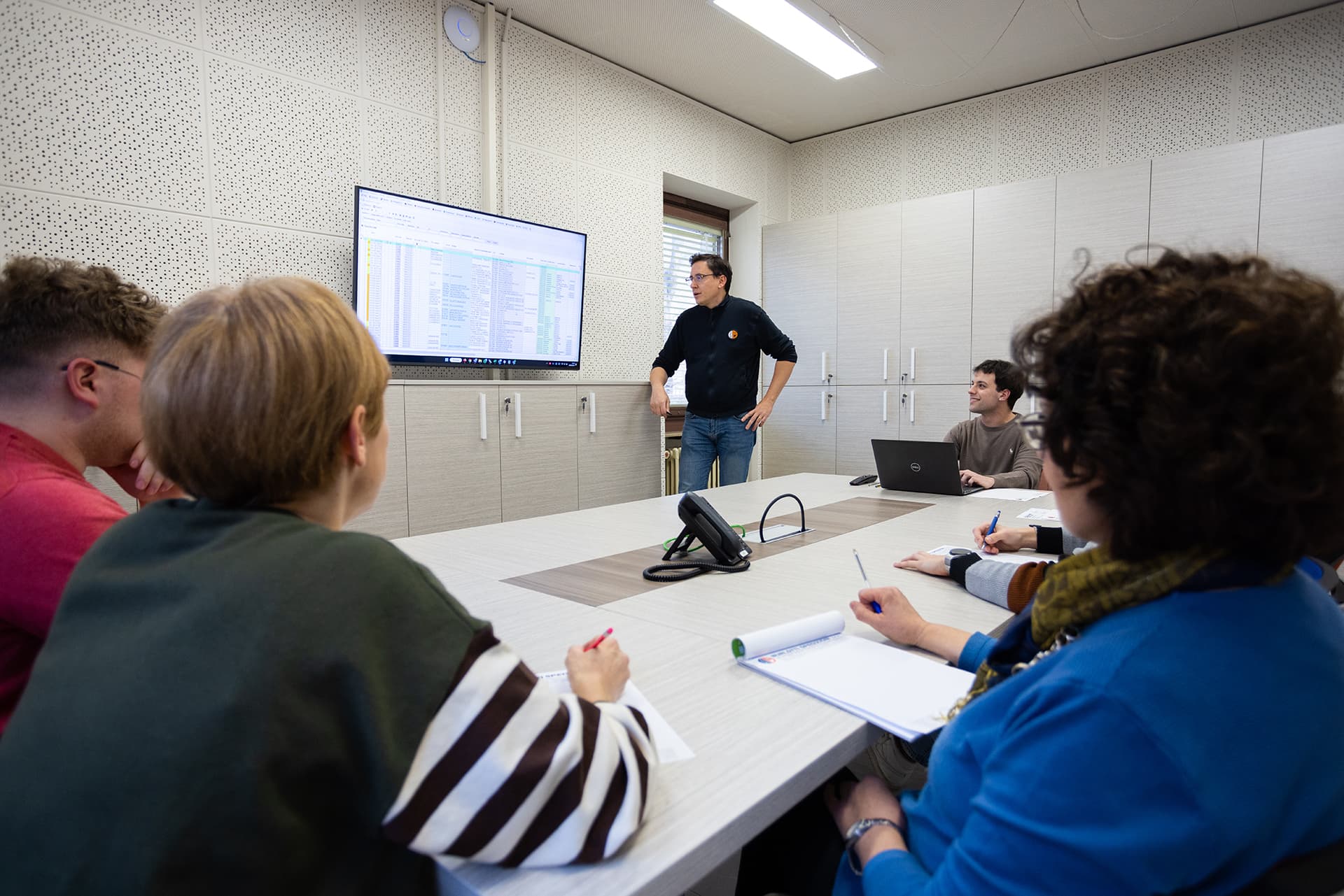 9d2e9c9c0a6deccece9437df7baa129e